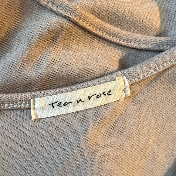 Tee N Rose Taupe Top - Picture 7 of 15